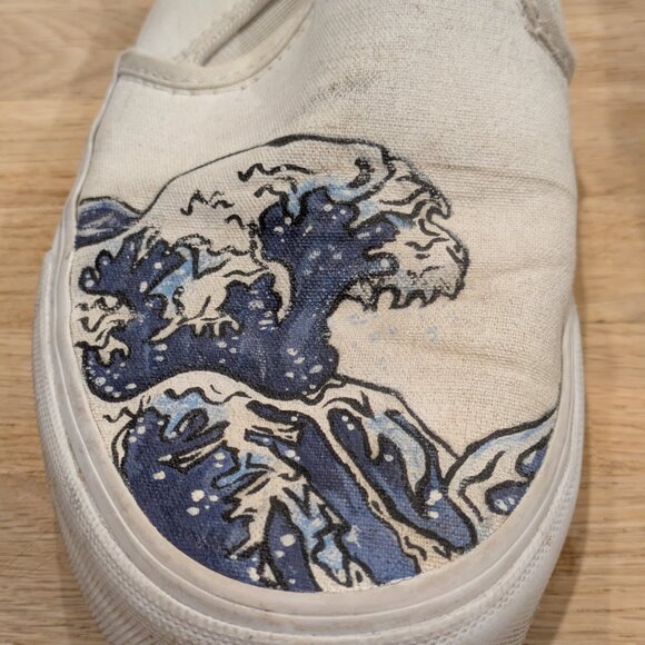 Van's Custom Painted Canvas Flats - size 6 - Picture 3 of 5